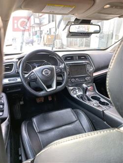 نيسان ماكسيما